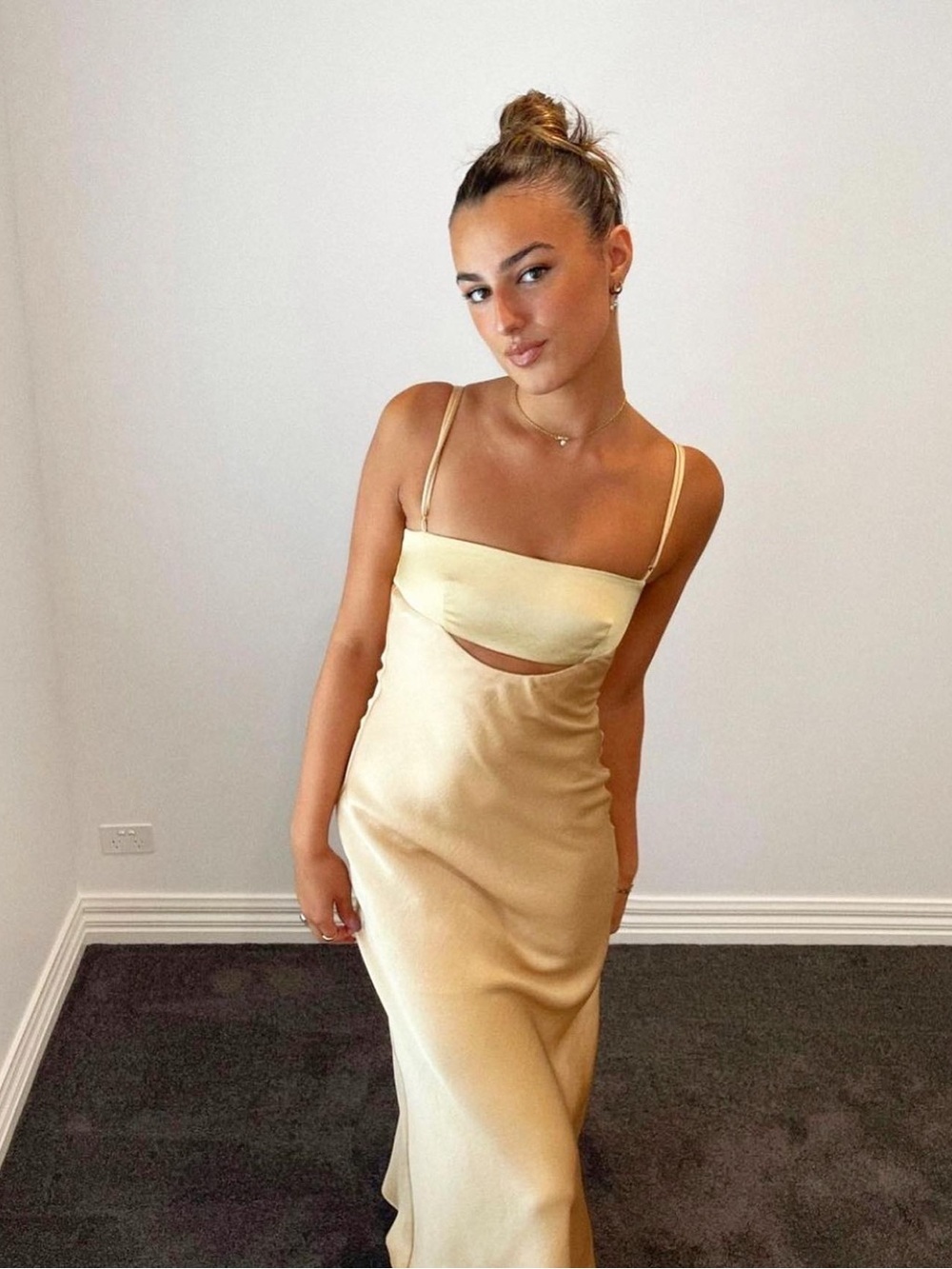 New! Bec & Bridge Satin Cutout Maxi Dress in Champagne Golden Yellow ๐ sz 2 NWT! - Picture 6 of 16